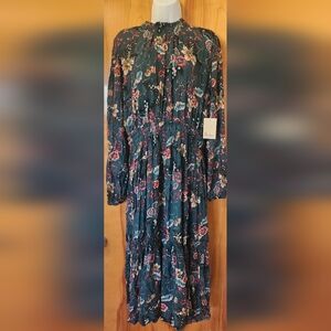 Nurture by Westbound Long Sleeve Ruffle Dress Green Floral